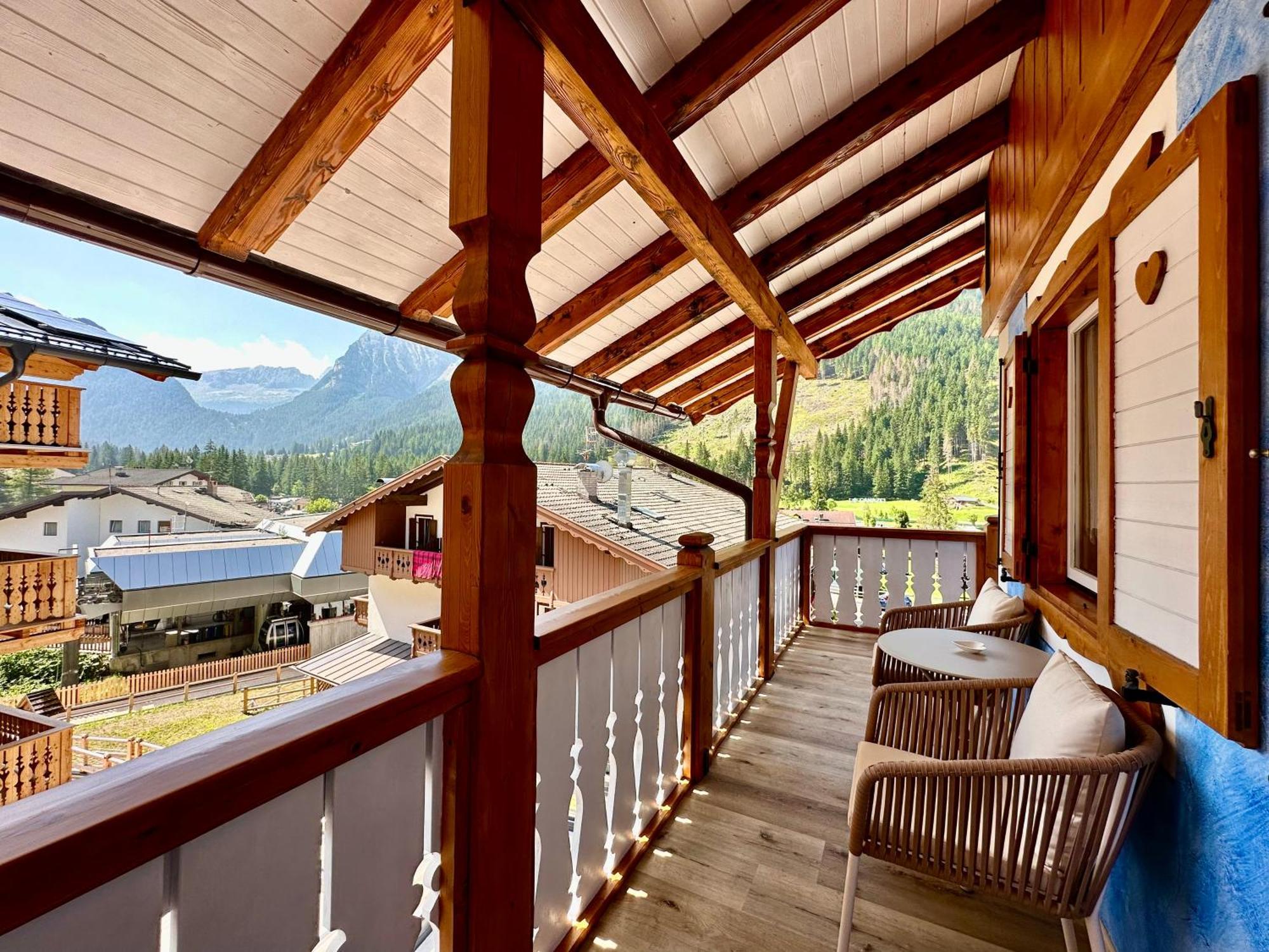 B&B Cesa Planber Mountain View Bike Friendly Canazei Exterior foto